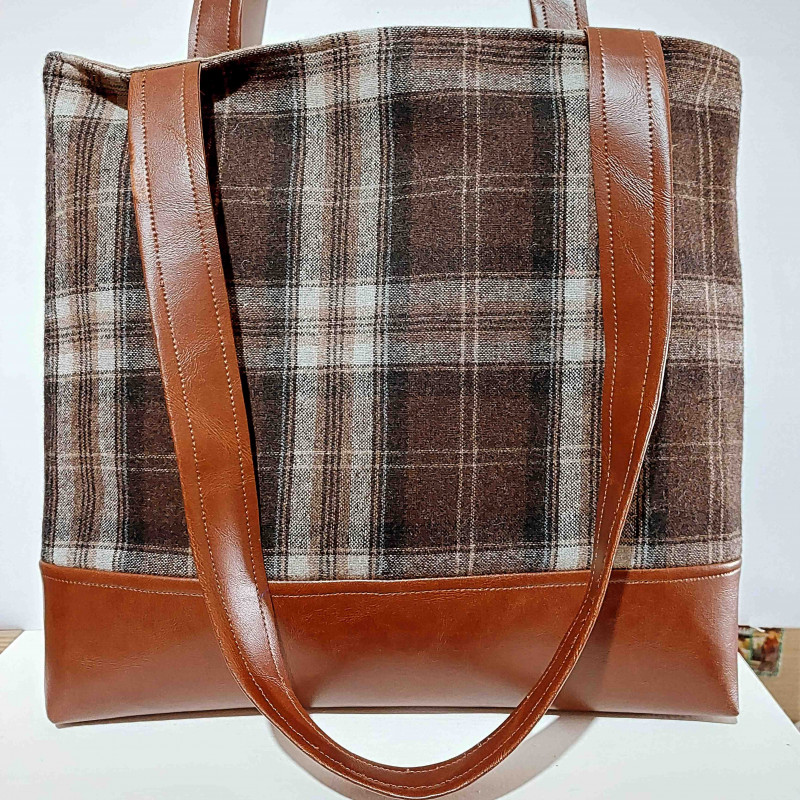 Sac élégant marron - Fait main Sac élégant marron - Fait main